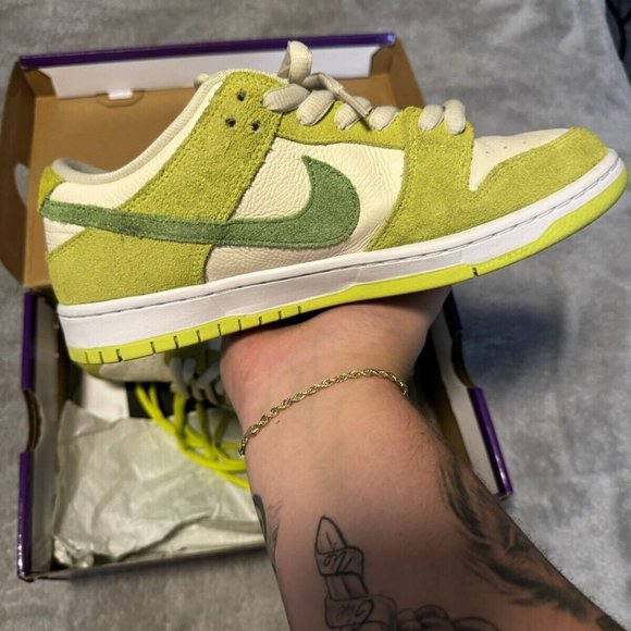Nike Dunk Low SB Sour Apple